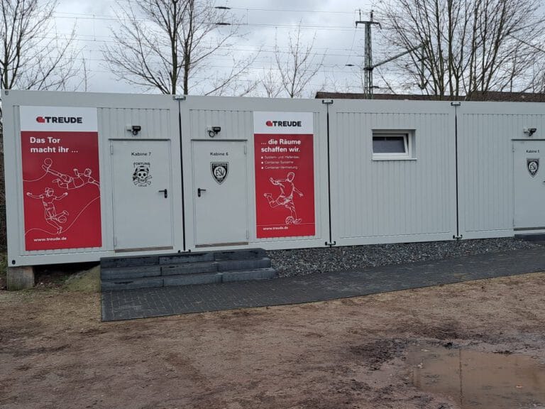 umkleidecontaineranlage für einen sportverein in celle