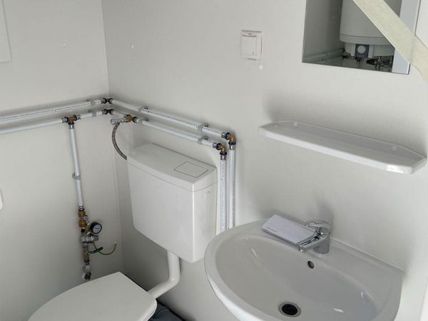 treude_abrollcontainer_hoch_17