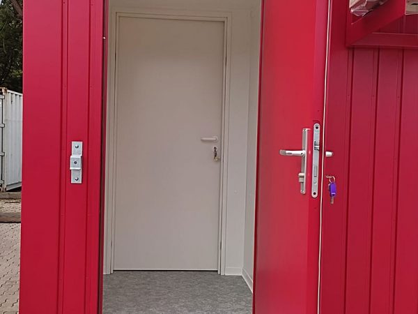 treude_abrollcontainer_hoch_20