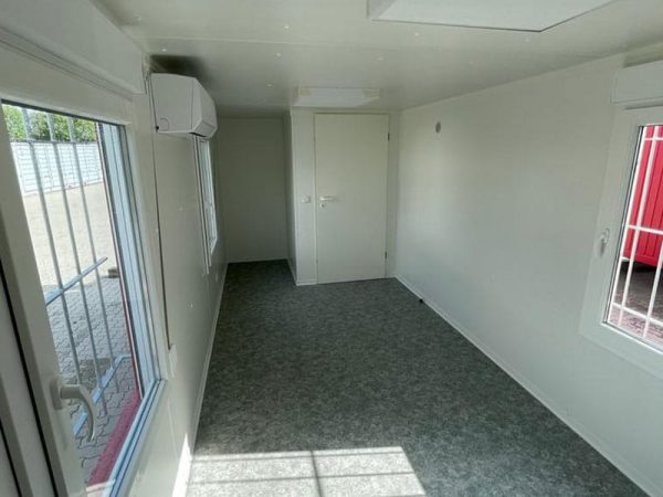 treude_abrollcontainer_hoch_21